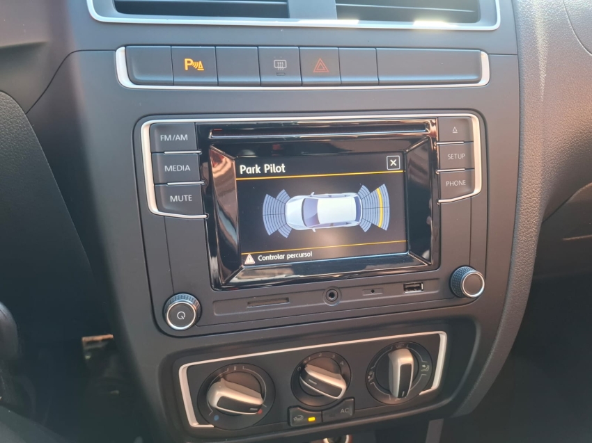volkswagen fox 1.6 msi run 8v flex 4p manual 201710