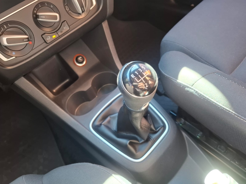 volkswagen fox 1.6 msi run 8v flex 4p manual 201711