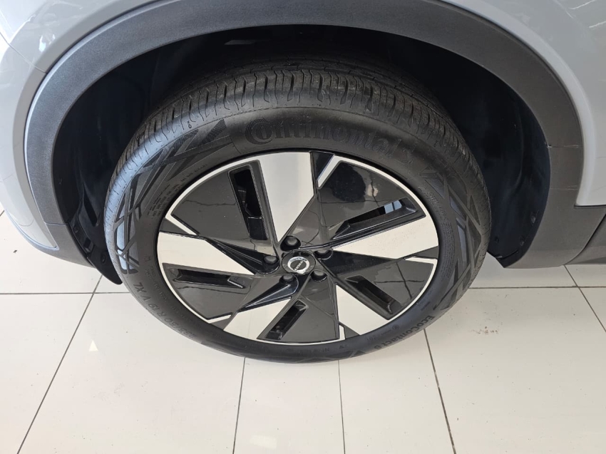 volvo xc40 p6 recharge electric plus 2.0 eletrico 4p automatico 202415