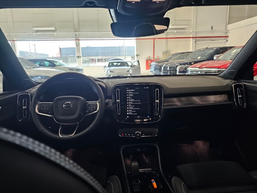 volvo xc40 p6 recharge electric plus 2.0 eletrico 4p automatico 202414
