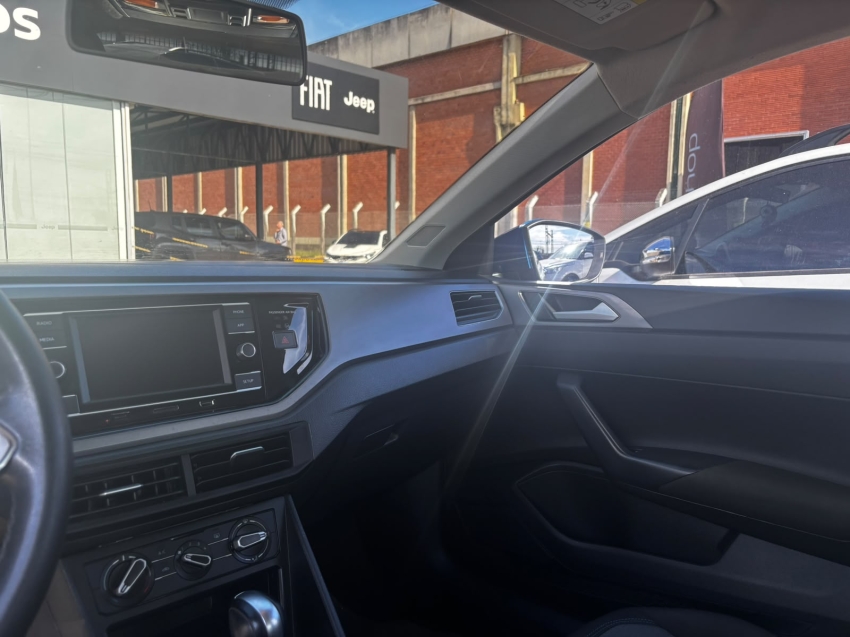 volkswagen nivus 1.0 200 tsi total flex comfortline automatico 4p 202210
