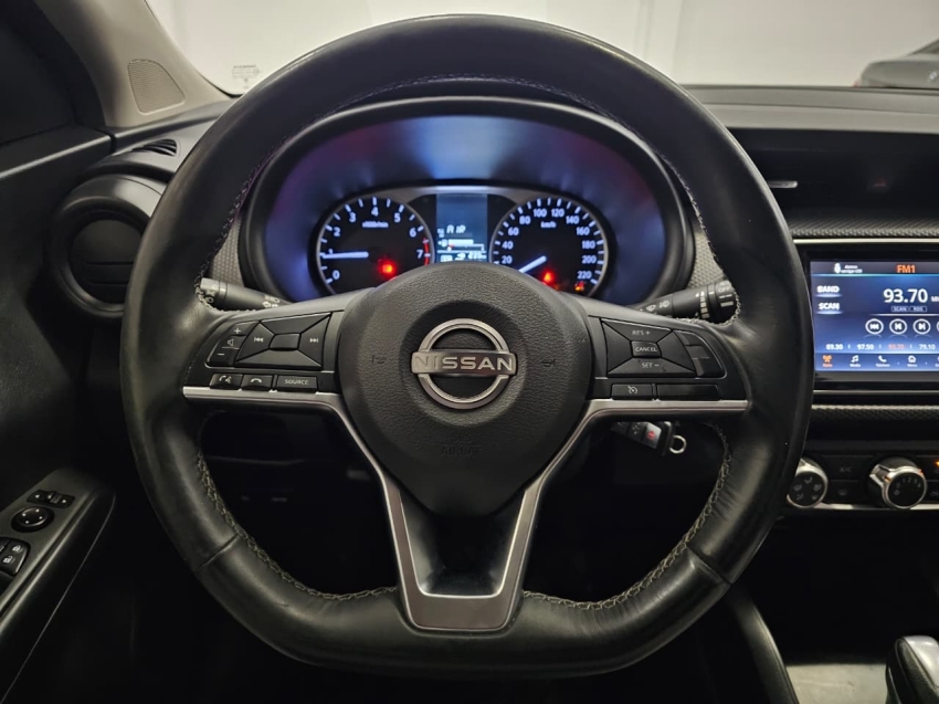 nissan kicks play 1.6 16v flexstart sense xtronic flex 4p automatico 20259