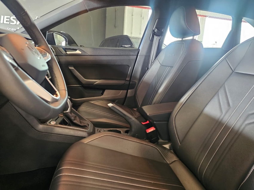 volkswagen nivus 1.0 200 tsi total flex highline automatico 5p 20266