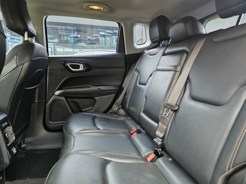 jeep compass 1.3 t270 turbo flex limited at6 4p automatico 20237