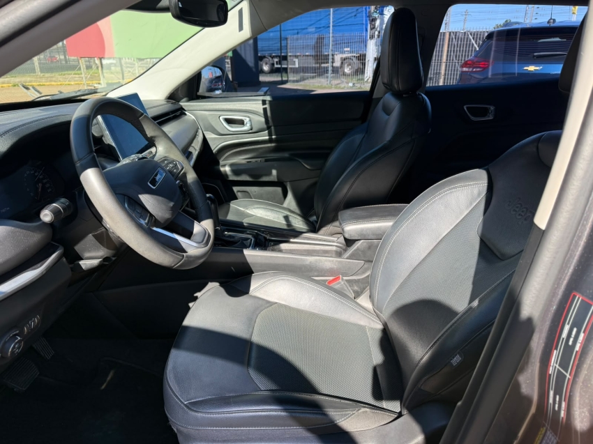 jeep compass 1.3 t270 turbo flex longitude at6 4p automatico 20226
