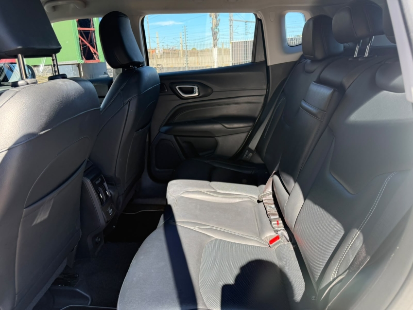 jeep compass 1.3 t270 turbo flex longitude at6 4p automatico 20237
