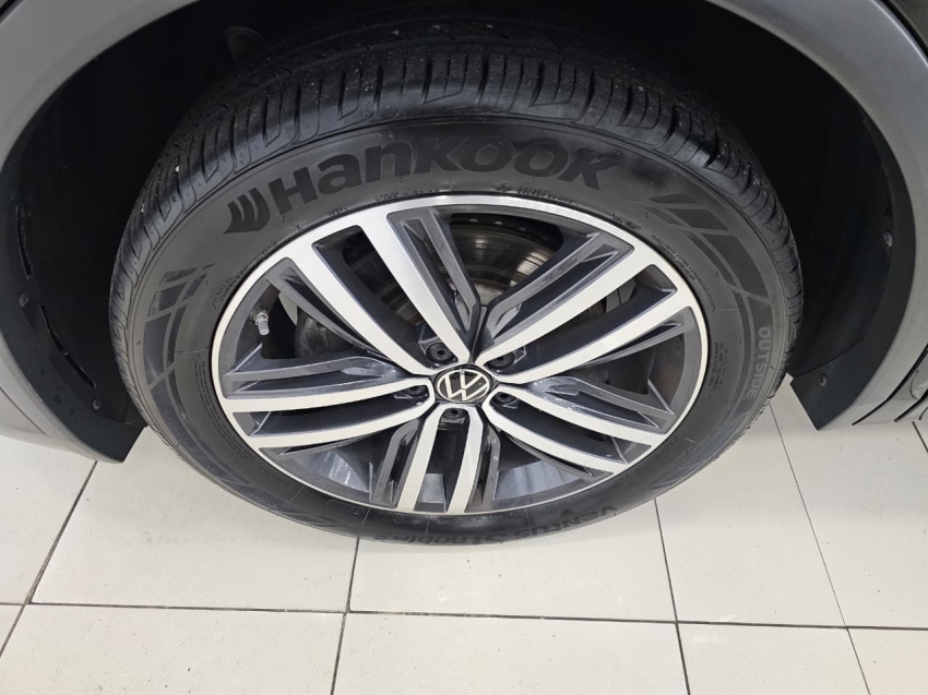 volkswagen tiguan 2.0 300 tsi gasolina allspace r-line automatico 4p 202414