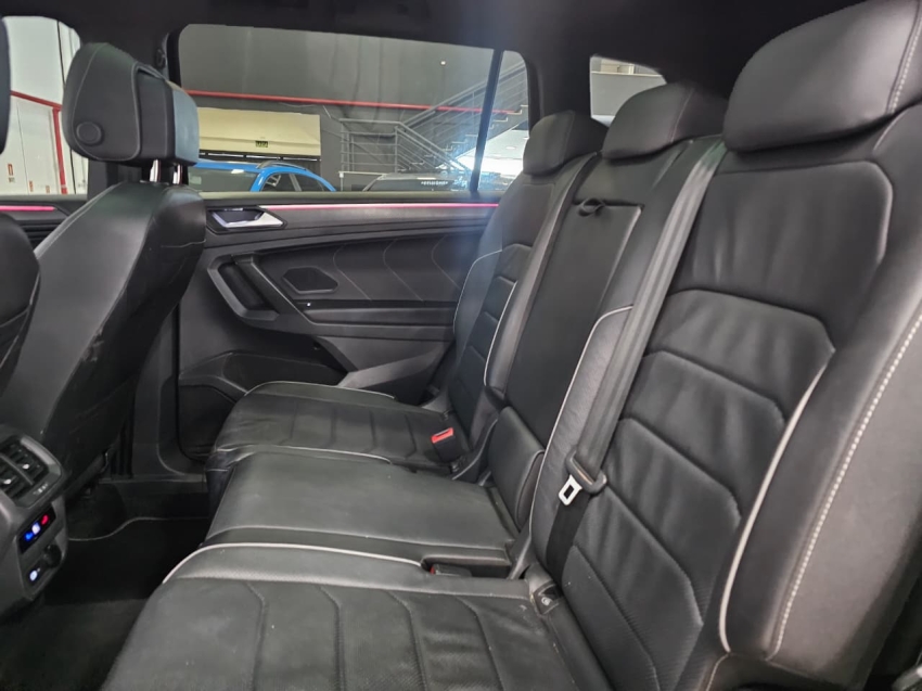 volkswagen tiguan 2.0 300 tsi gasolina allspace r-line automatico 4p 20247