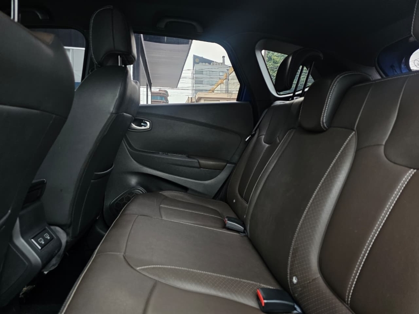 renault captur 1.3 tce flex iconic x-tronic 4p automatico 20227