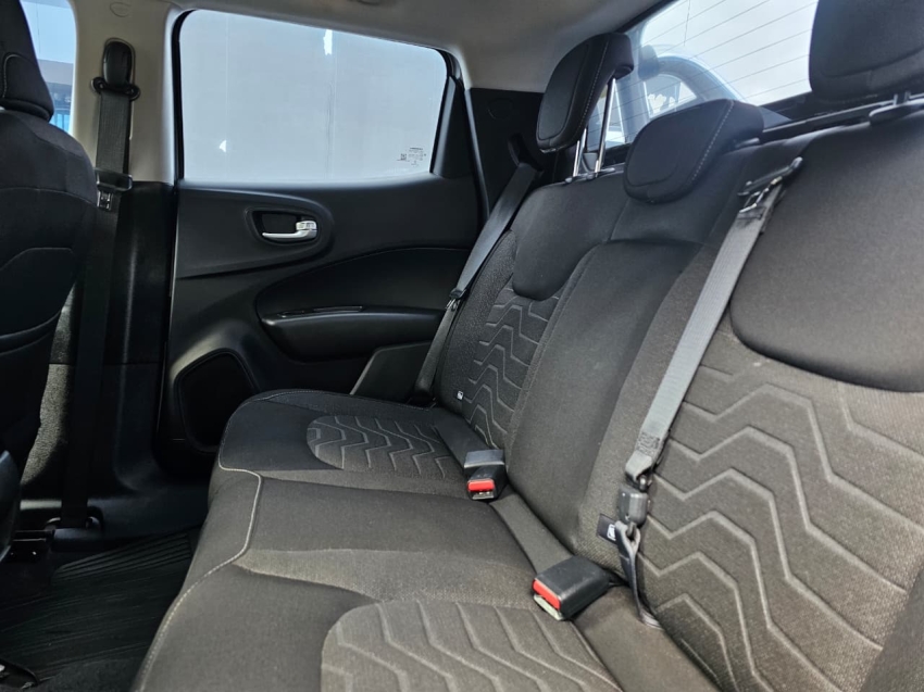 fiat toro 1.3 turbo 270 flex freedom at6 4p automatico 20227