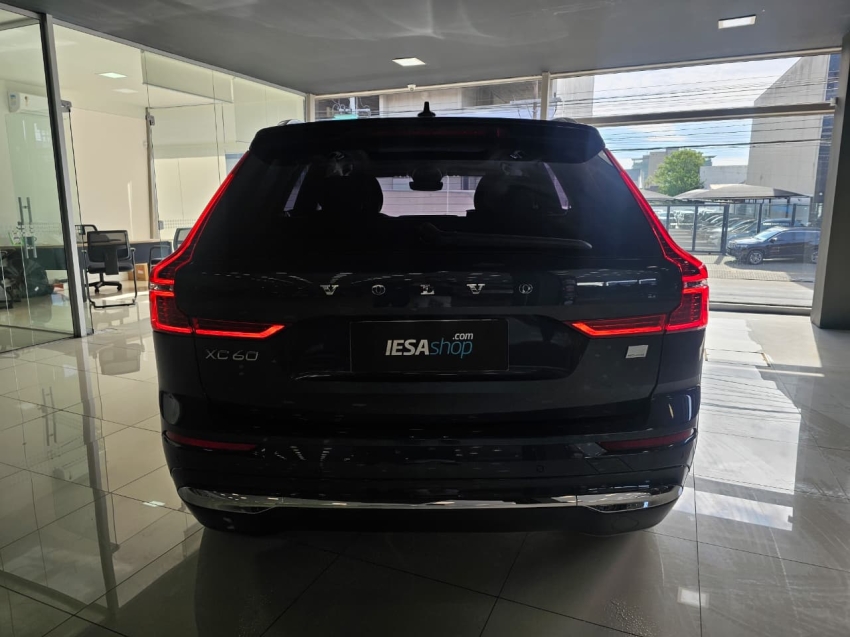 volvo xc60 2.0 t8 recharge plus awd geartronic hibrido 4p automatico 20234