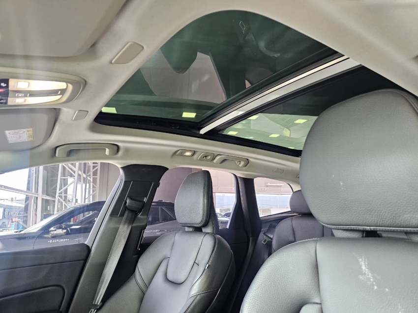 volvo xc60 2.0 t8 recharge plus awd geartronic hibrido 4p automatico 20237