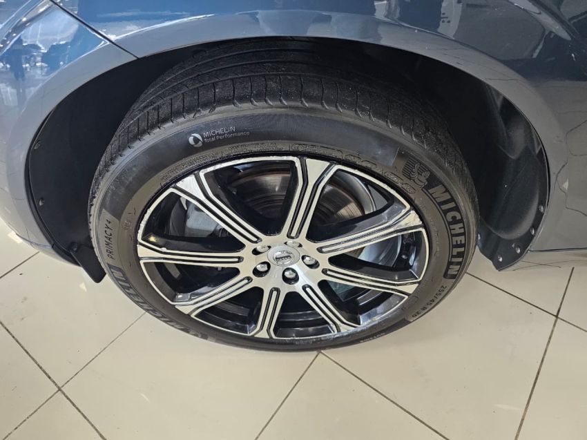 volvo xc60 2.0 t8 hybrid inscription awd geartronic hibrido 4p automatico 202115