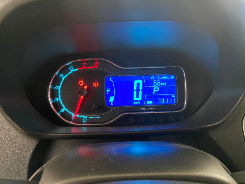 chevrolet spin 1.8 activ 8v flex 4p automatico 2015