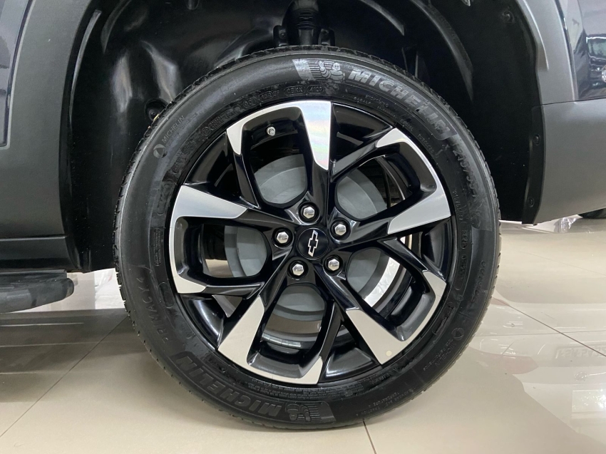 chevrolet montana 1.2 turbo flex rs automatico 4p 2024
