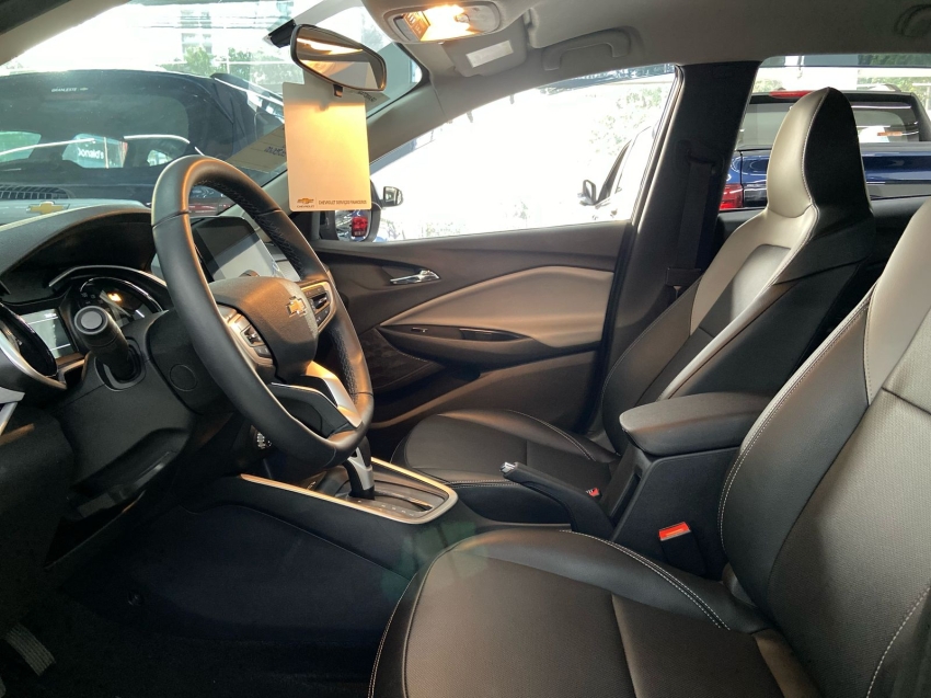 chevrolet onix 1.0 turbo flex premier automatico 4p 2025