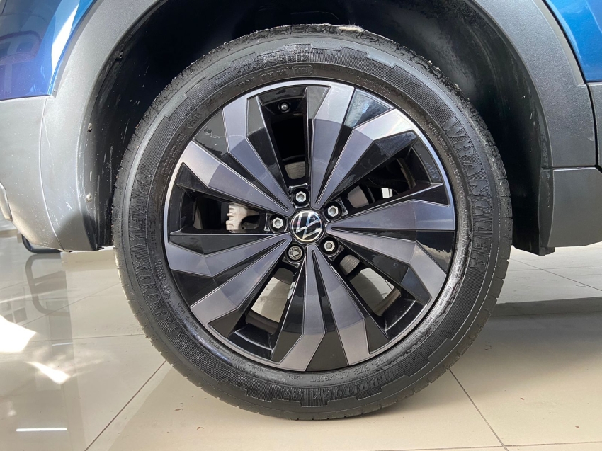 volkswagen t-cross 1.0 200 tsi total flex the town automatico 4p 2024