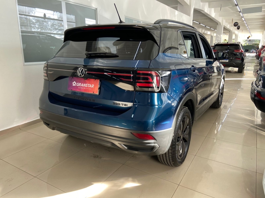 volkswagen t-cross 1.0 200 tsi total flex the town automatico 4p 2024