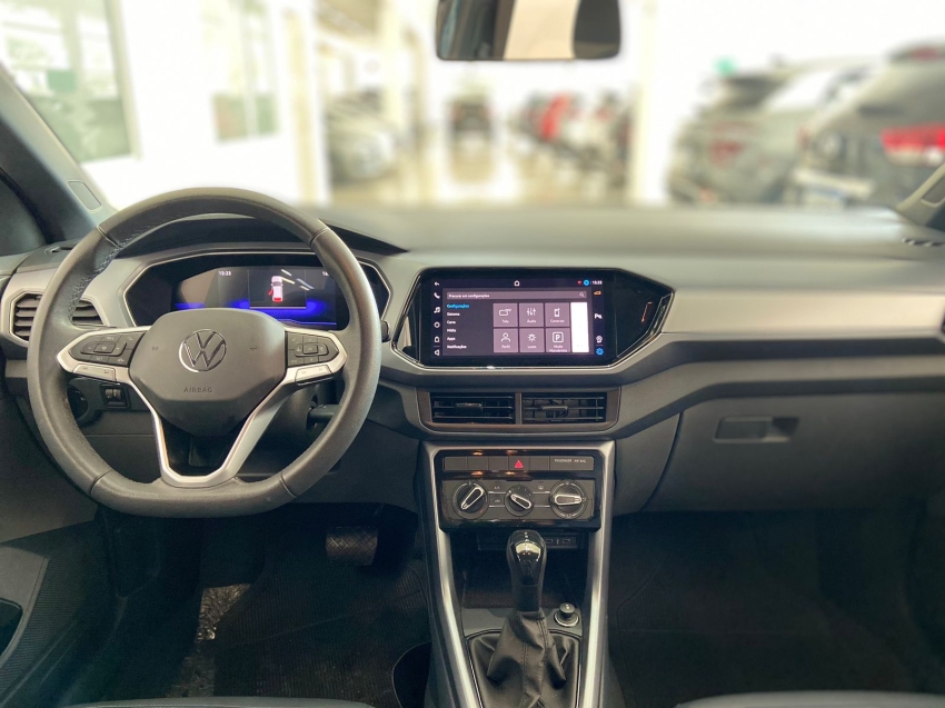 volkswagen t-cross 1.0 200 tsi total flex the town automatico 4p 2024