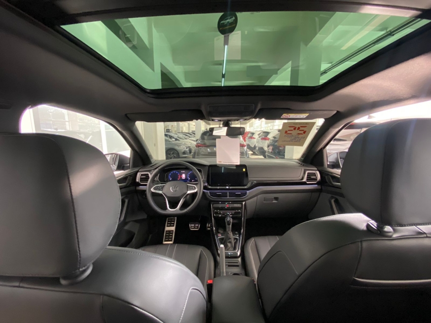 volkswagen t-cross 1.0 200 tsi total flex comfortline automatico 4p 2025