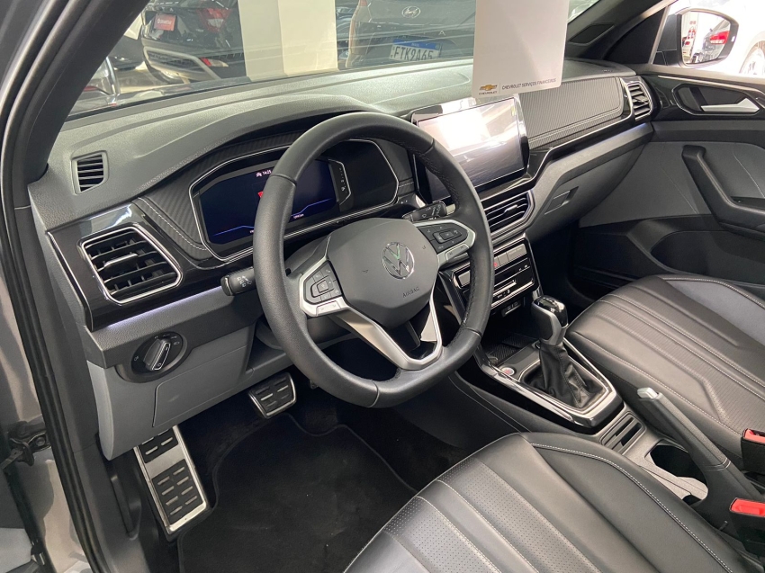 volkswagen t-cross 1.0 200 tsi total flex comfortline automatico 4p 2025