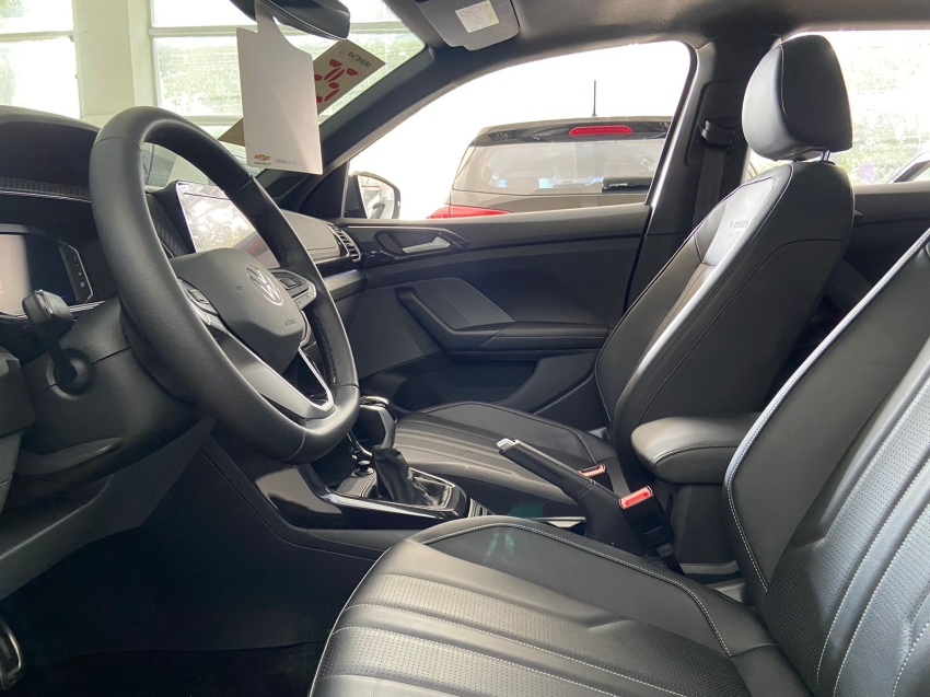 volkswagen t-cross 1.0 200 tsi total flex comfortline automatico 4p 2025