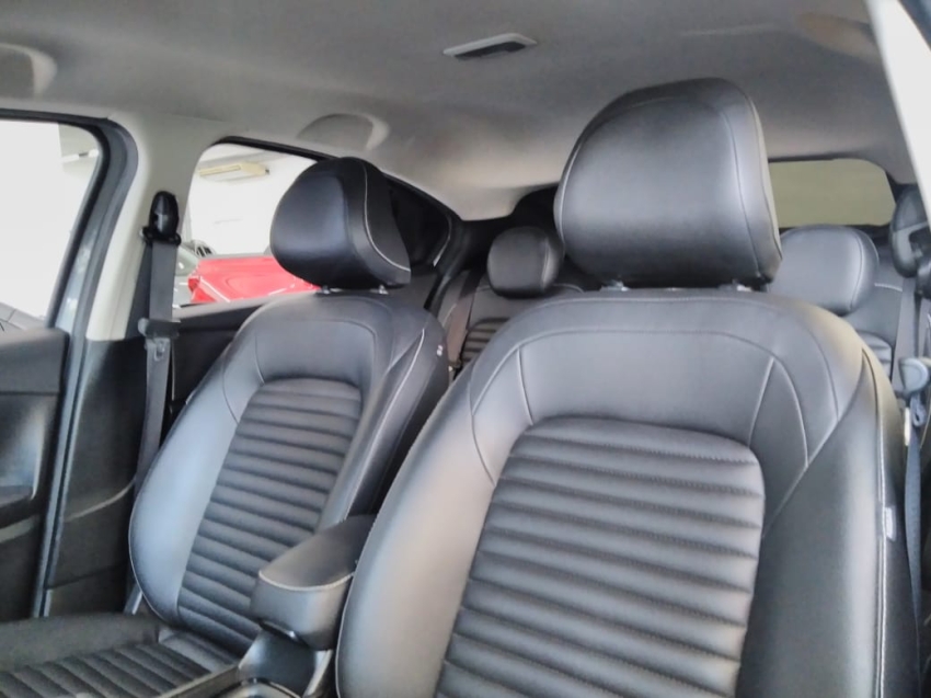 fiat fastback 1.0 turbo 200 flex cvt 4p automatico 2024