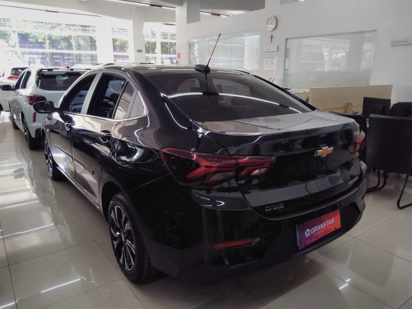 chevrolet onix 1.0 turbo flex plus premier automatico 4p 2025