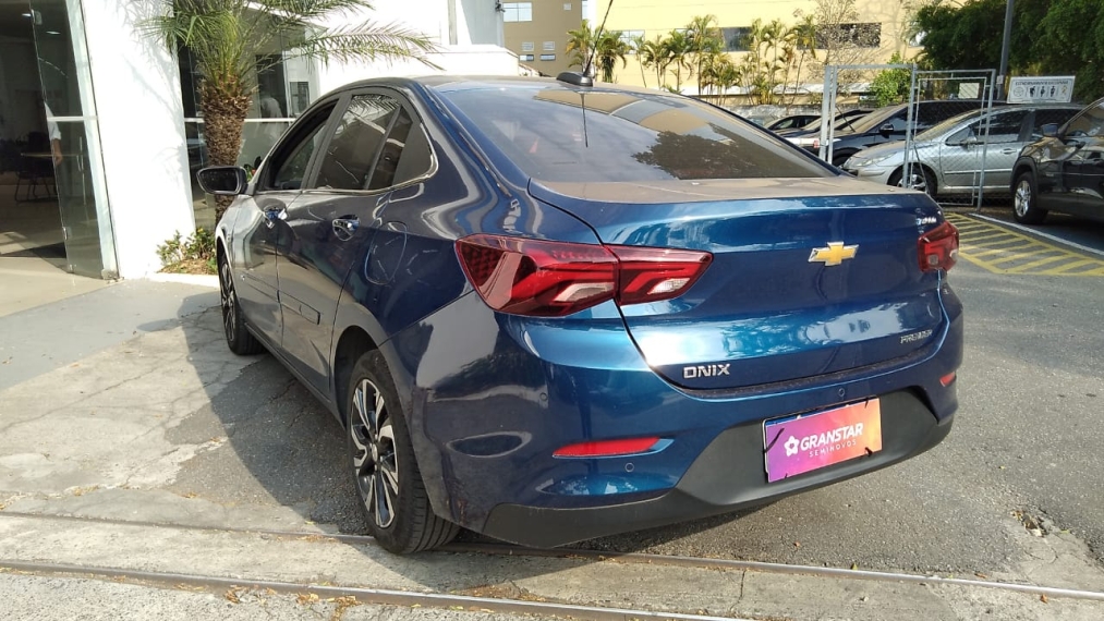 chevrolet onix 1.0 turbo flex premier automatico 4p 2024