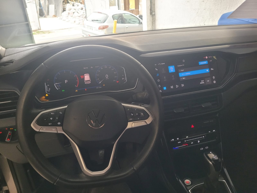 volkswagen t-cross 1.0 200 tsi total flex comfortline automatico 4p 2024