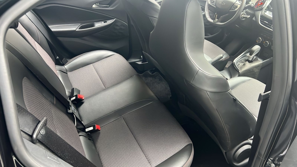 chevrolet onix 1.0 turbo flex rs automatico 4p 2025