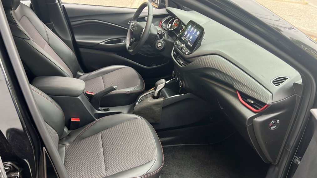 chevrolet onix 1.0 turbo flex rs automatico 4p 2025