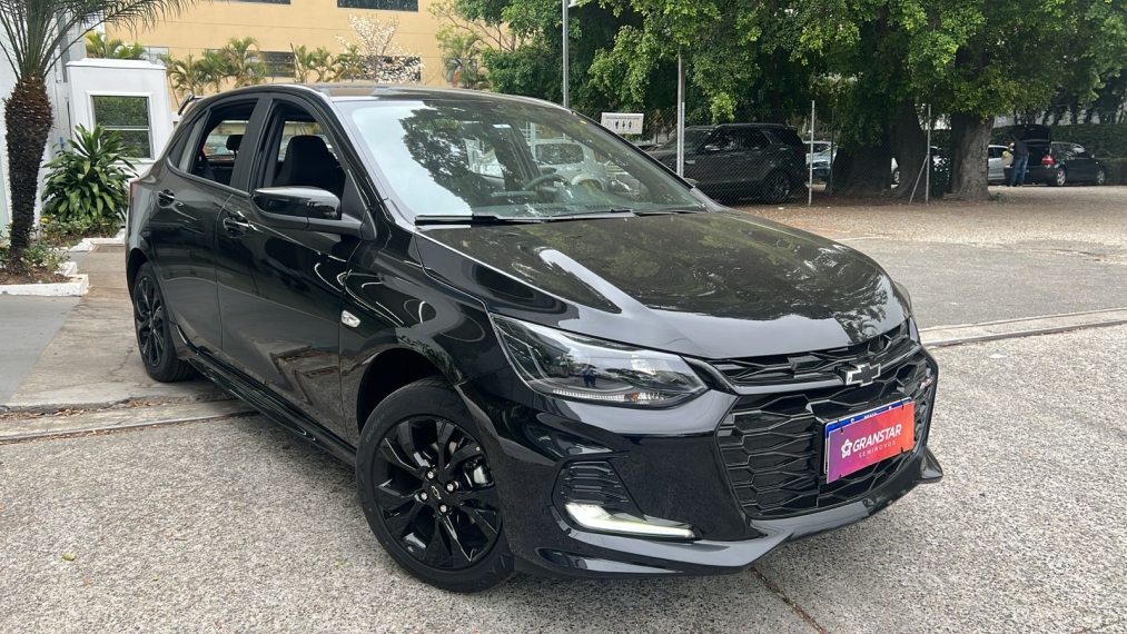 chevrolet onix 1.0 turbo flex rs automatico 4p 2025