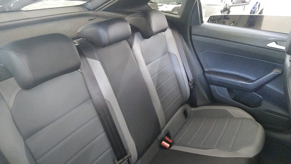 volkswagen nivus 1.0 200 tsi total flex highline automatico 4p 20246 volkswagen nivus 1.0 200 tsi total flex highline automatico 4p 20246