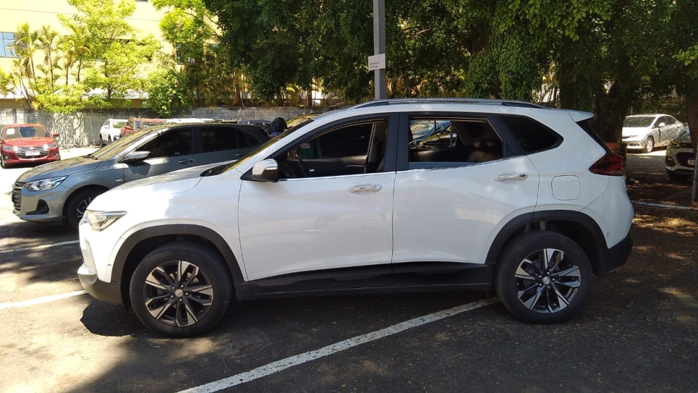 chevrolet tracker 1.0 turbo flex premier automatico 4p 20233 chevrolet tracker 1.0 turbo flex premier automatico 4p 20233