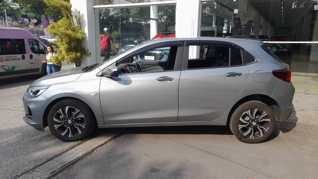 chevrolet onix 1.0 turbo flex premier automatico 4p 20243