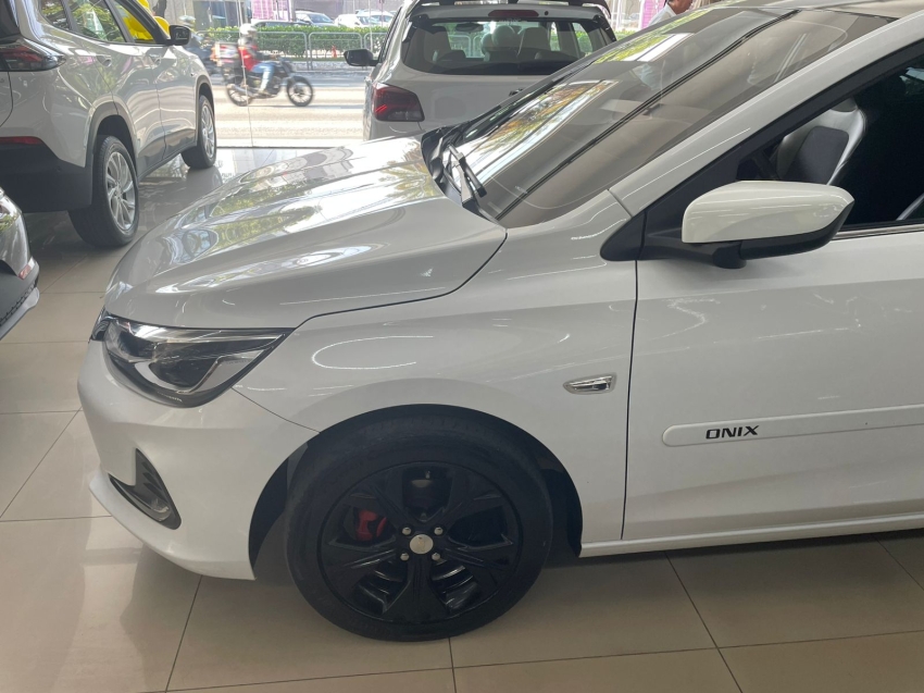 chevrolet onix 1.0 turbo flex premier automatico 4p 20212