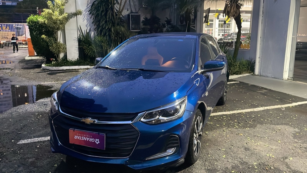 chevrolet onix 1.0 turbo flex premier automatico 4p 2024