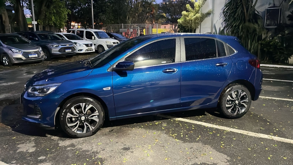 chevrolet onix 1.0 turbo flex premier automatico 4p 20241