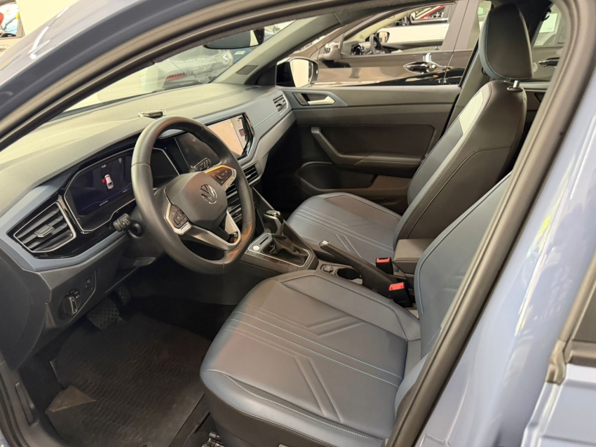 volkswagen nivus 1.0 200 tsi total flex highline automatico 4p 20258