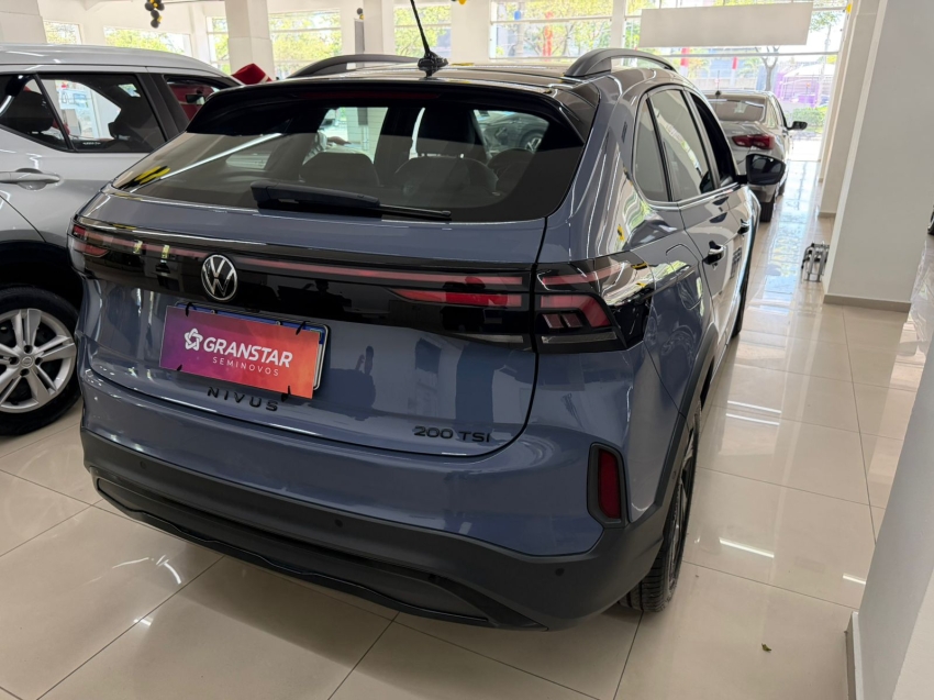 volkswagen nivus 1.0 200 tsi total flex highline automatico 4p 20255