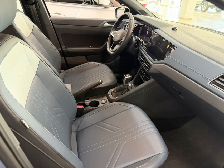 volkswagen nivus 1.0 200 tsi total flex highline automatico 4p 20257