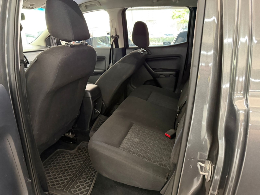 ford ranger 2.2 xls 4x2 cd 16v diesel 4p automatico 20227