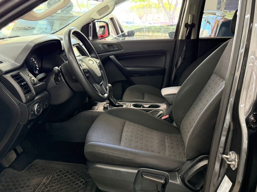 ford ranger 2.2 xls 4x2 cd 16v diesel 4p automatico 202210