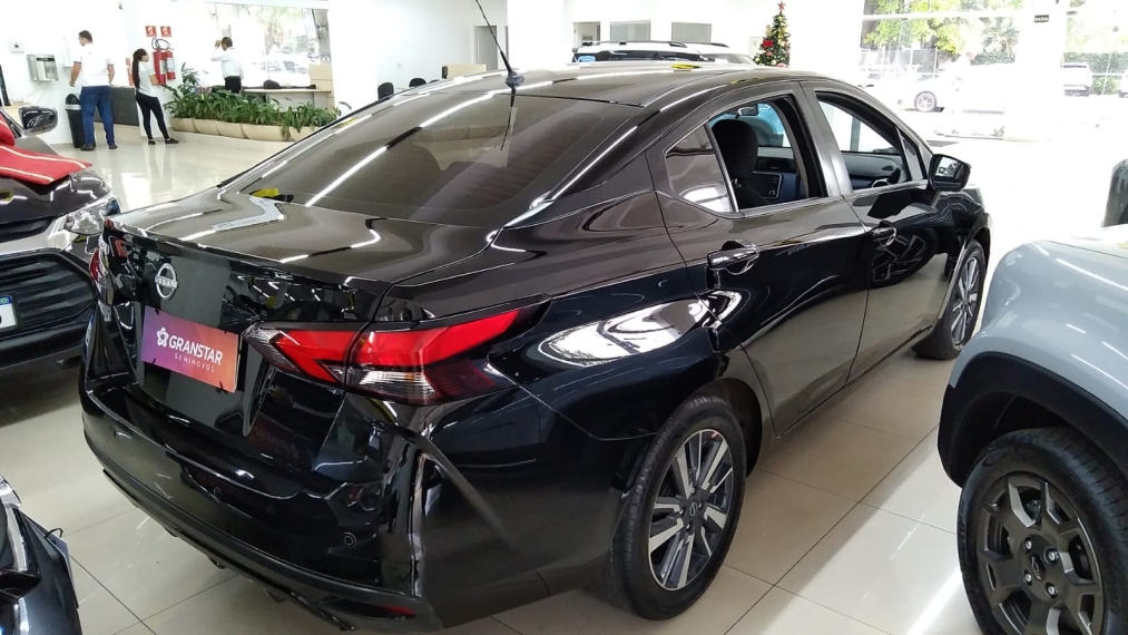 nissan versa 1.6 16v flex advance xtronic 4p automatico 20259