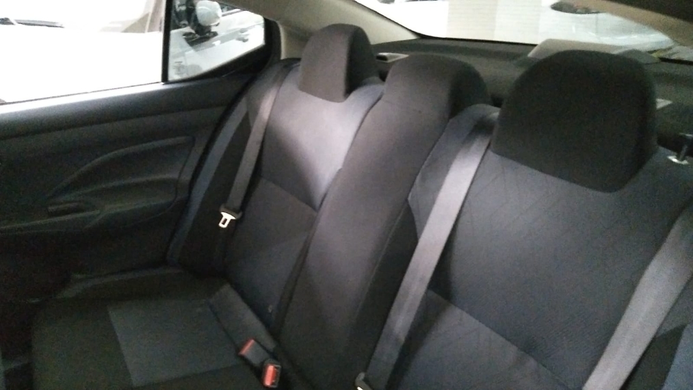 nissan versa 1.6 16v flex advance xtronic 4p automatico 20256