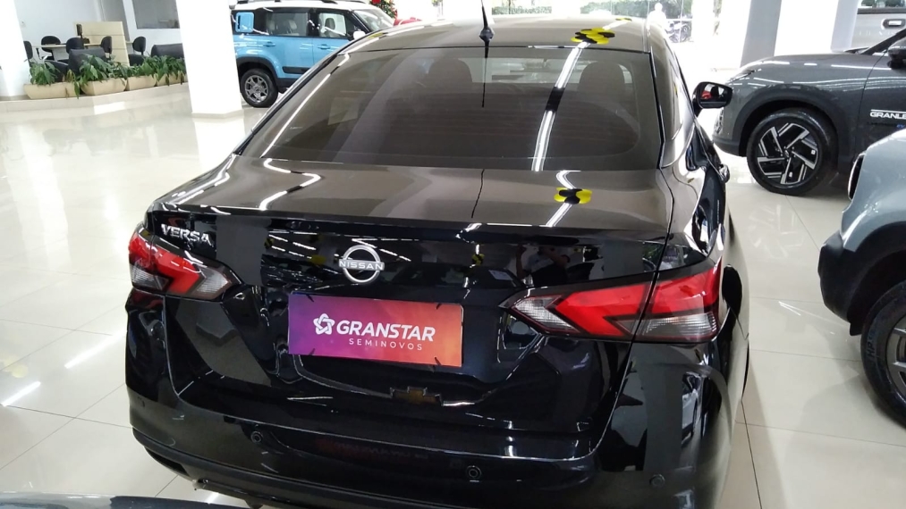 nissan versa 1.6 16v flex advance xtronic 4p automatico 202510