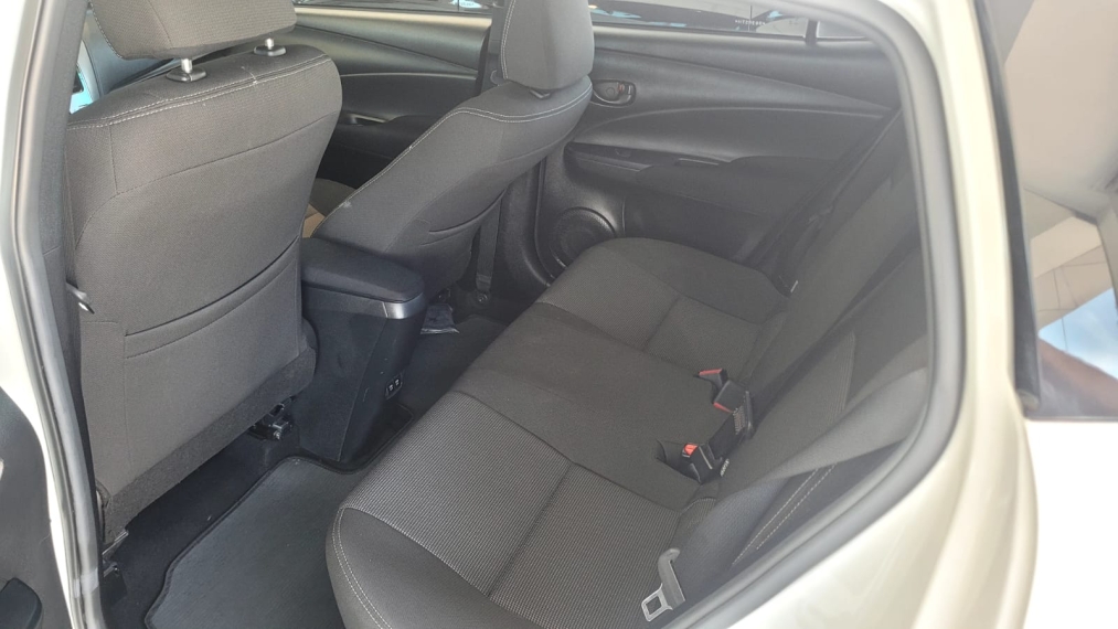 toyota yaris 1.5 16v flex xl multidrive 4p automatico 202414