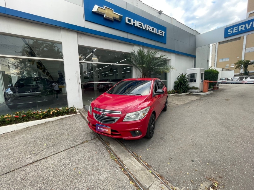 chevrolet onix 1.0 mpfi lt 8v flex 4p manual 20162