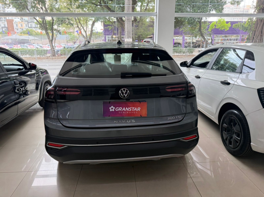 volkswagen nivus 1.0 200 tsi total flex highline automatico 4p 20246